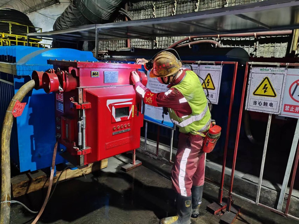 陜煤建設(shè)機(jī)電安裝公司：青春有我，共繪新春華彩