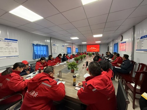 陜煤建設(shè)礦建二公司復(fù)工復(fù)產(chǎn)安全當先