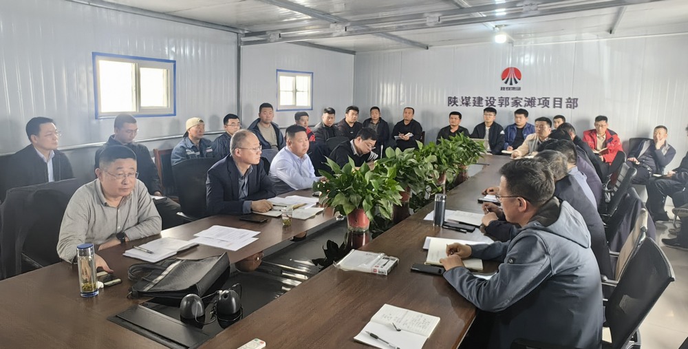 趙敬凱、劉保江到郭家灘項(xiàng)目檢查指導(dǎo)工作