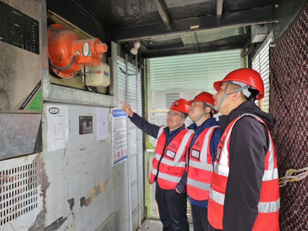 陜煤建設(shè)榆林公司第十六項(xiàng)目部：“三位一體”筑防線  嚴(yán)抓細(xì)管守平安