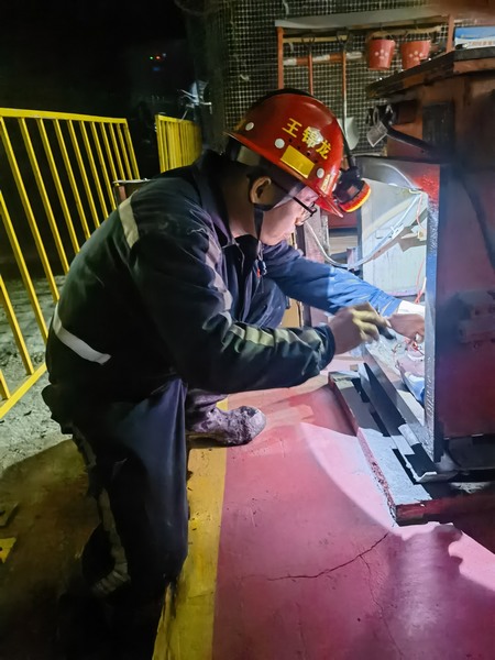 陜煤建設(shè)煤礦運(yùn)營服務(wù)分公司：五四精神耀青春  建功立業(yè)新時(shí)代