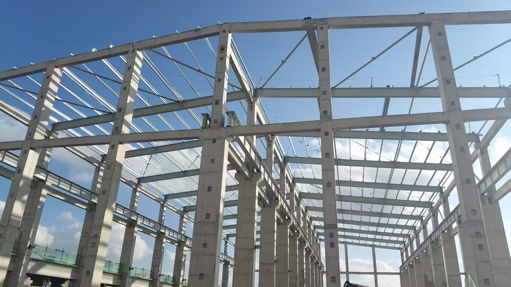 陜煤建設(shè)銅煤公司：施工黃金季捷報(bào)頻傳，重點(diǎn)項(xiàng)目節(jié)點(diǎn)“連環(huán)突破”