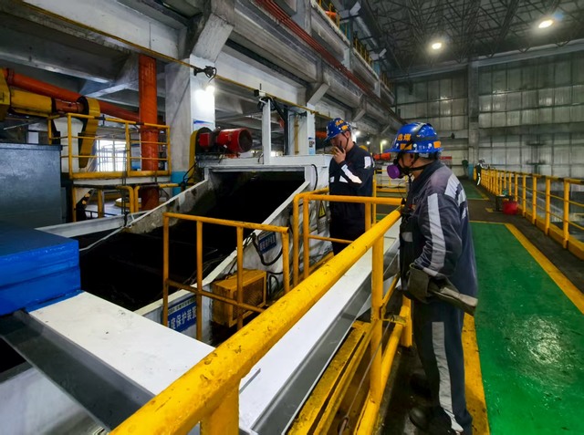 陜煤建設(shè)洗選煤運(yùn)營(yíng)公司紅柳林洗煤廠項(xiàng)目部：心有猛虎，細(xì)嗅薔薇