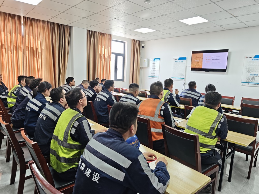 陜煤建設(shè)洗選煤運營公司榆陽運營項目部：筑牢一線安全堤壩 以精準(zhǔn)培訓(xùn)鍛造應(yīng)急管理核心能力