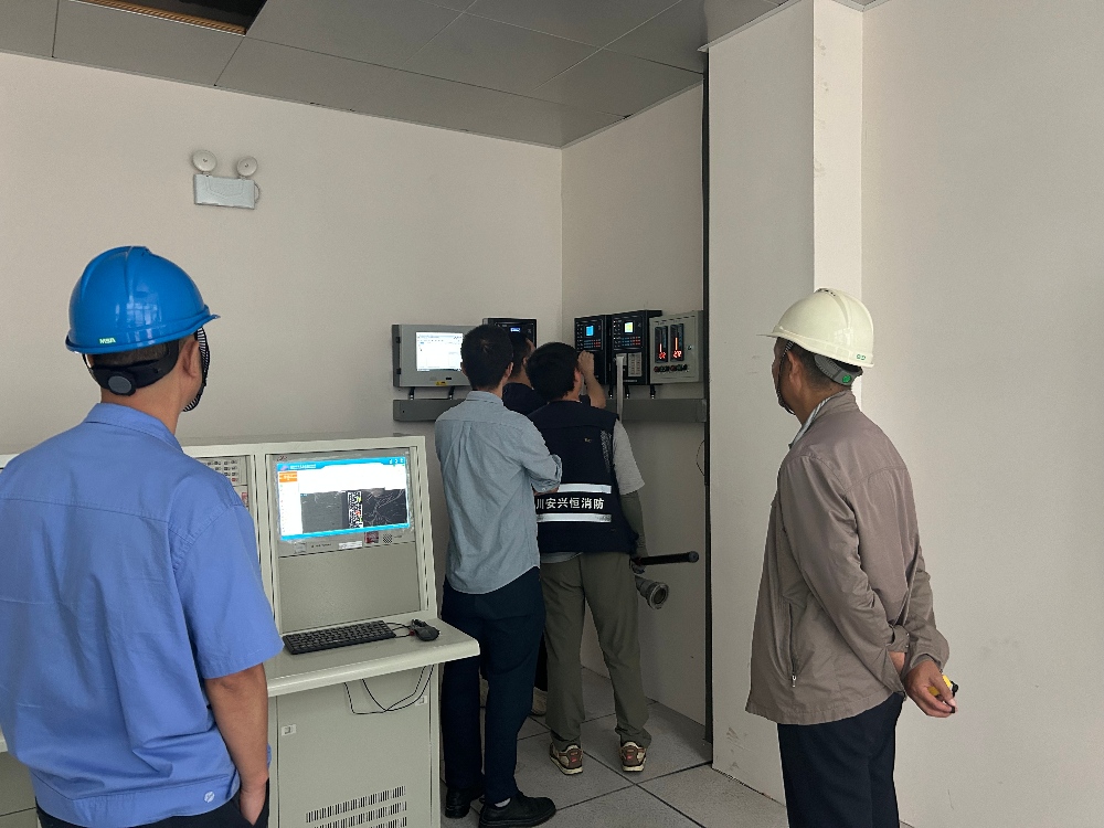 陜煤建設(shè)漢中分公司：智能塔機(jī)制造項目順利通過第三方消防檢測