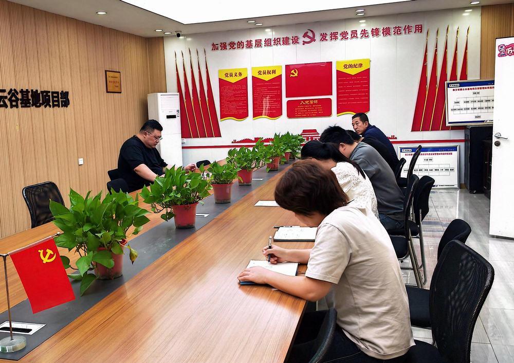 陜煤建設天工公司：“腦、智、練”三維發(fā)力 筑起安全“銅墻鐵壁”