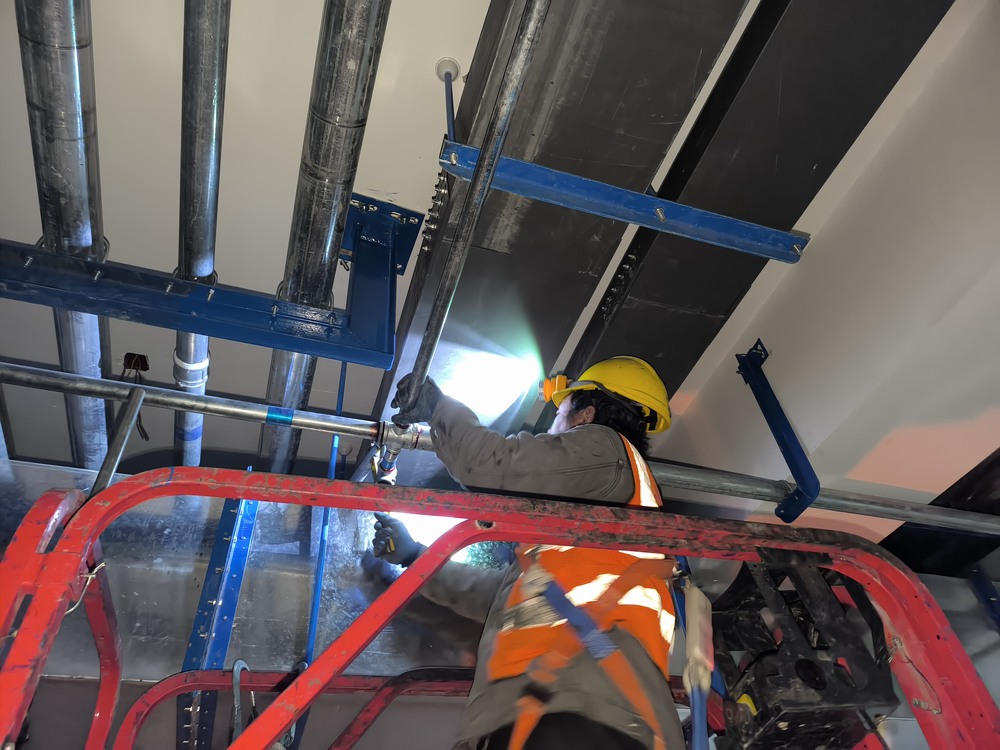 陜煤建設銅煤公司：檸條塔公寓樓項目 消防內裝雙線攻堅穩(wěn)步推進