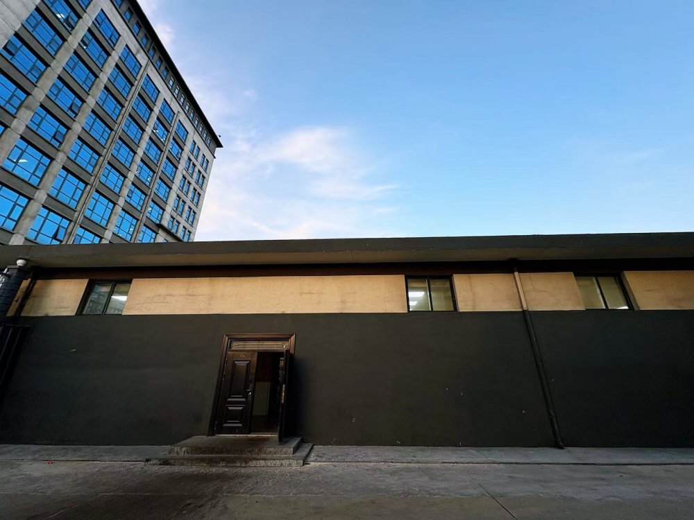 “建精品護(hù)安全”承諾兌現(xiàn)！陜煤建設(shè)韓城分公司土建六項(xiàng)目部承建的下峪口煤礦“民生廊橋”貫通驗(yàn)收