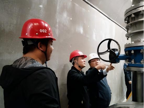 筑路架橋十余載，我們與改革共成長