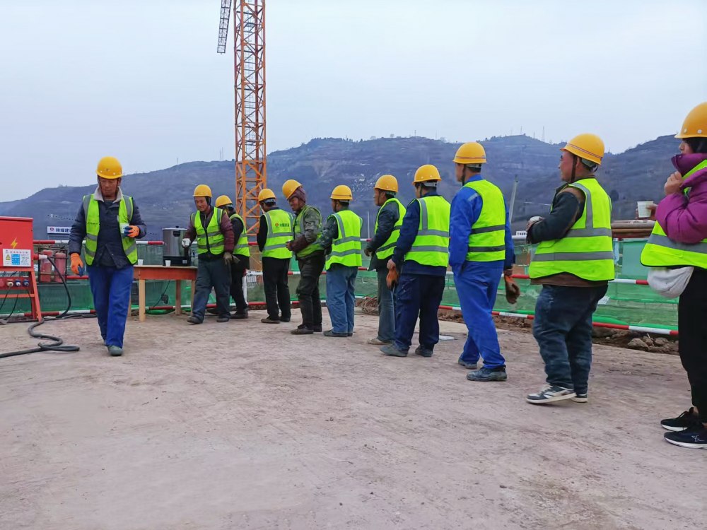 陜煤建設(shè)韓城分公司土建六項(xiàng)目部：跑好新春“第一棒”，韓城北站物流集運(yùn)中心項(xiàng)目樁基礎(chǔ)建設(shè)階段性工程圓滿完成