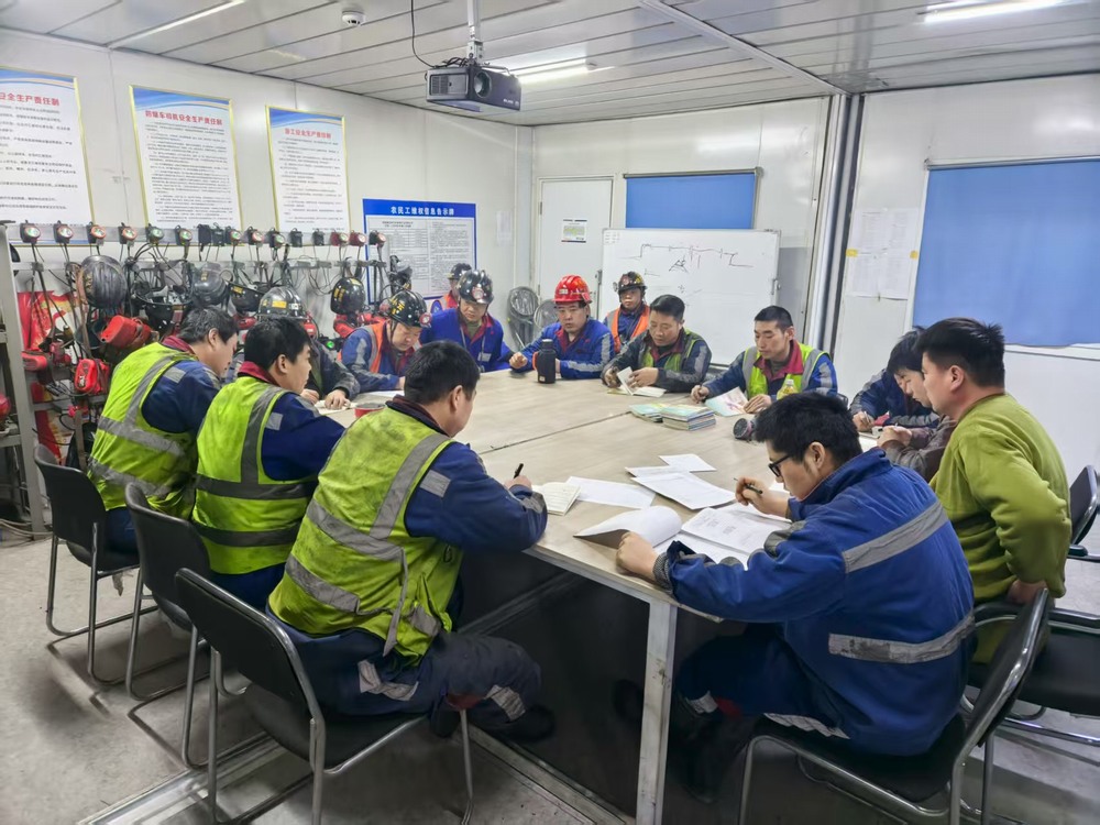 陜煤建設(shè)洗選煤運營公司第二項目部：春啟攻堅   按下開局“快進鍵”