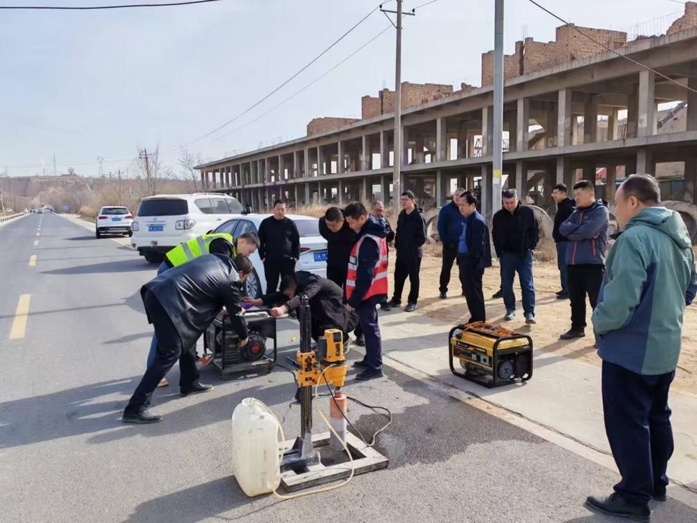 陜煤建設(shè)榆林公司承建的榆神熱電至南七路供熱管網(wǎng)工程N2標段順利通過竣工驗收